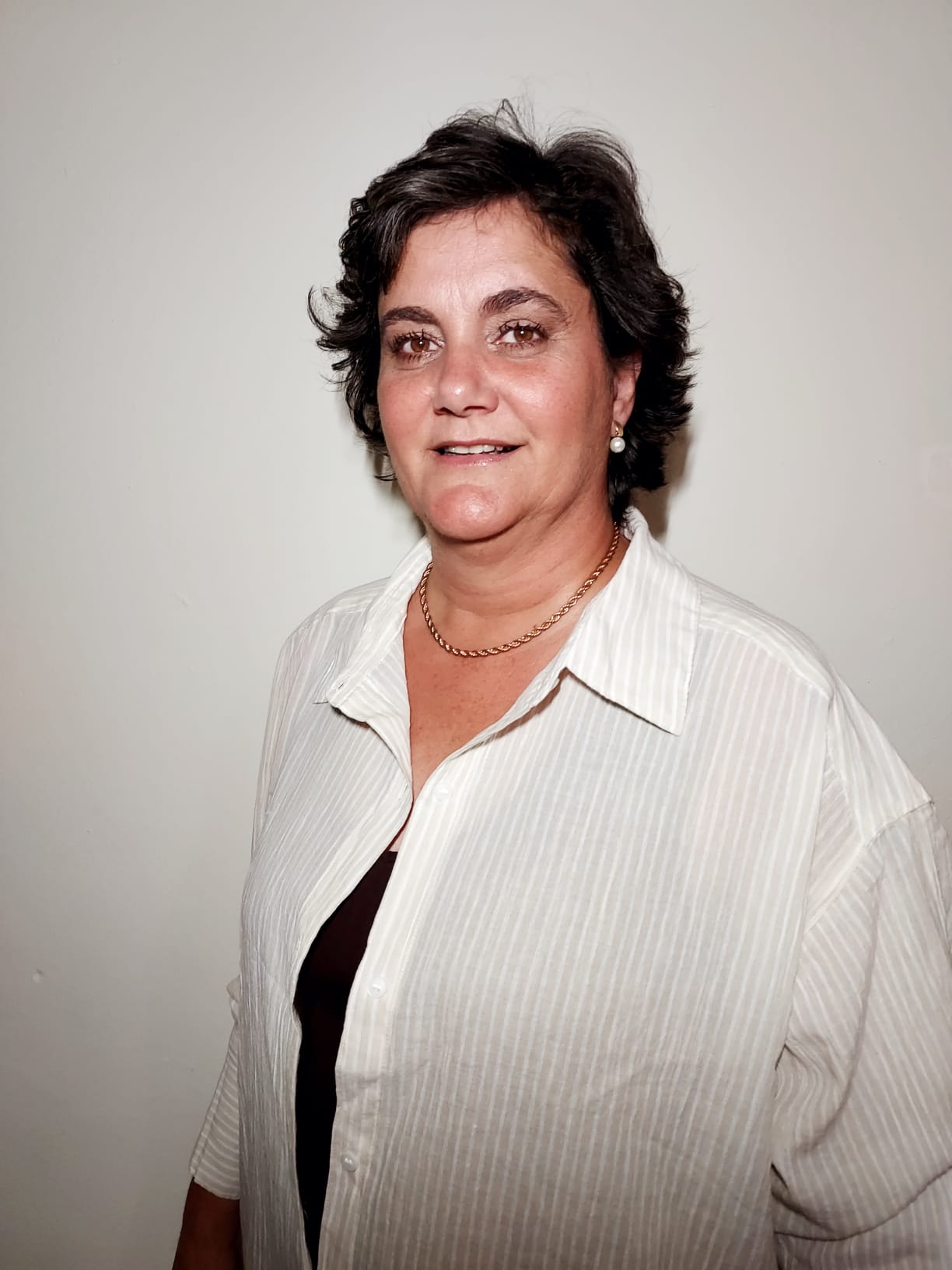 2-Sónia_Pais_51_anos_Operadora_Comercial.jpg